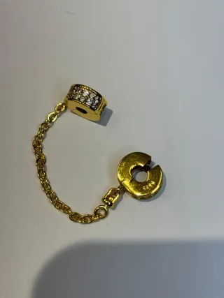 Charm Pandora Oro con Circonitas