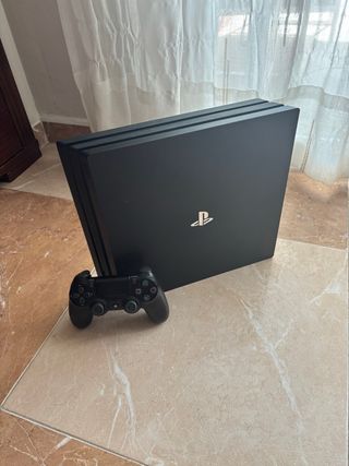 Consola Sony PS4 Pro Negra + Mando