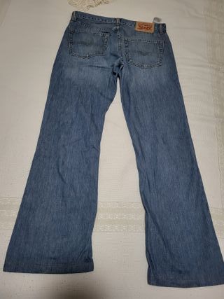 Pantalón Levi's 527 W33 L34