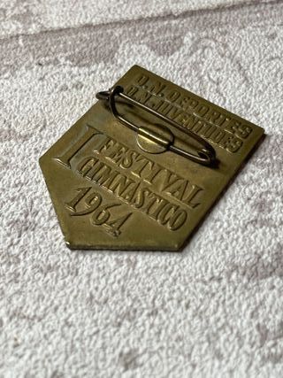 Insignia original Festival Gimnástico 1964