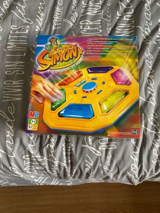 Super Simon - The Original Classic!