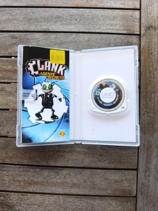 Juego PSP Ratchet & Clank Agente Secreto