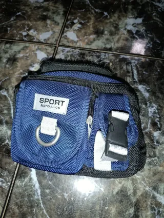 Riñonera deportiva azul