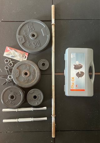 Barra 10 kg, 2 mancuernas, 24 discos, 8 cierres