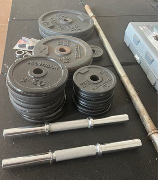 Barra 10 kg, 2 mancuernas, 24 discos, 8 cierres