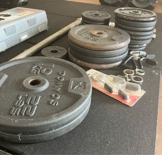 Barra 10 kg, 2 mancuernas, 24 discos, 8 cierres