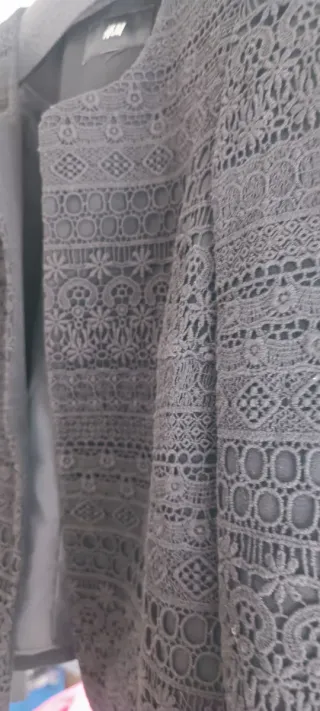 Elegante chaqueta encaje