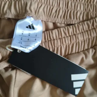 Pantalón Adidas Beige