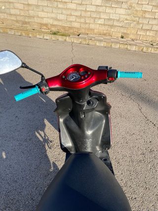 Yamaha Jog RR Scooter