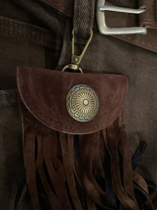 Porta monete da cintura scamosciato con frange