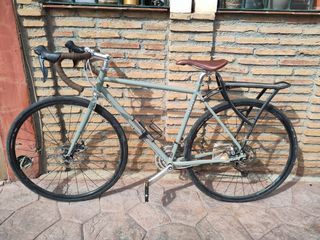 Bicicleta TEMPLE GRAVEL Adventure 3