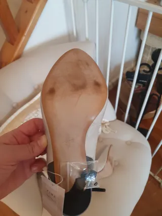 Preciosos y elegantes zapatos de tacón Zara charol