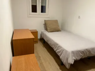 Se alquila habitación solo para chica