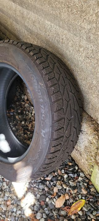 Gomme invernali, dimensioni 215-60 R-17 tassellate
