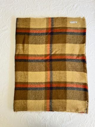 Bufanda NATURA de cuadros tartán en tonos...