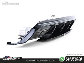 DIFUSOR TRASERO NEGRO BRILLO CON COLAS NEGRAS PARA MERCEDES CLASE A W176