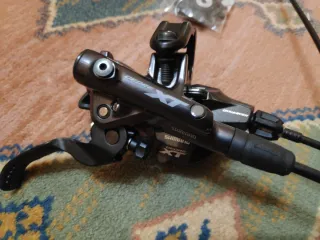 Kit Shimano XT M8000 Frenos + Transmisión