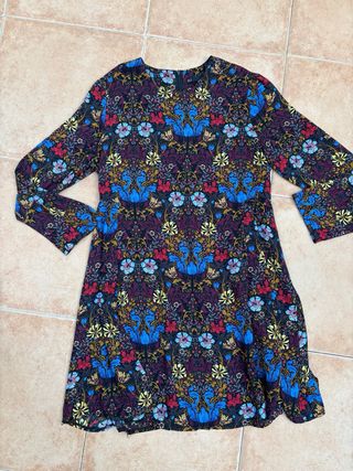 Vestido estampado floral manga larga