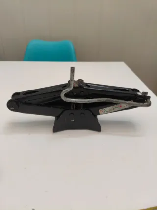 Gato Tijera Manual Coche