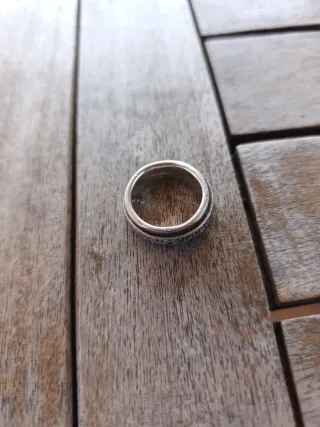 Anillo de hombre con diseño del padre nuestro
