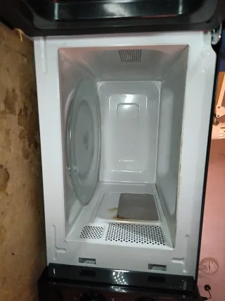 Microondas Taurus Negro