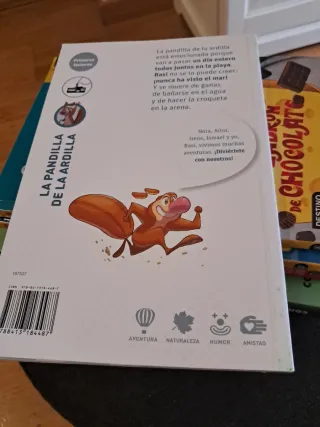 La pandilla de la ardilla 19. Rasi en la playa