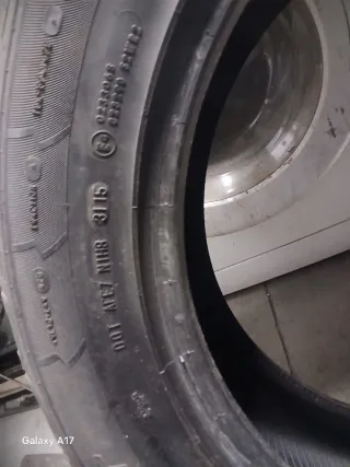 Neumáticos de coche