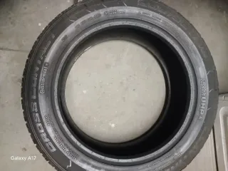 Neumáticos de coche