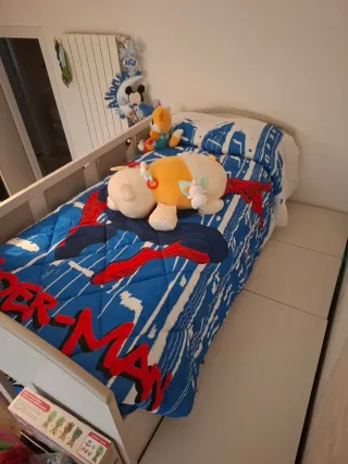 Cameretta letto soppalco con pedana contenitore