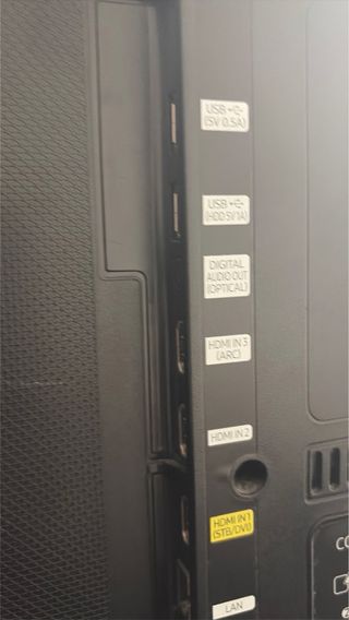 Televisor Samsung 40’ 4K Smart TV UE40KU6000K