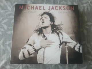 Michael Jackson - Who's Bad? Live On Air 4 cds