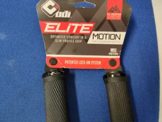 Puños ODI Elite Motion V2.1 Lock-On