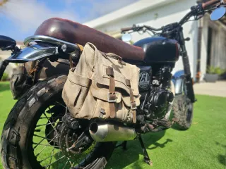 Moto Brixton Cromwell 250 Negra/Marrón