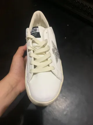 Golden Goose Sneakers Blancas y Plateadas