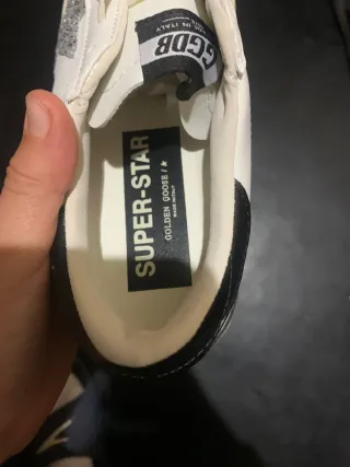 Golden Goose Sneakers Blancas y Plateadas