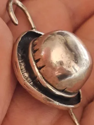 Spilla vintage bombetta argento 800