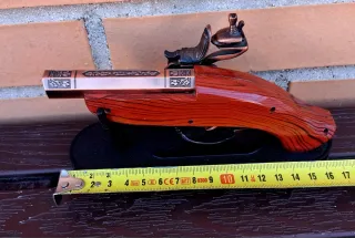 3 Pistolas antiguas decorativas