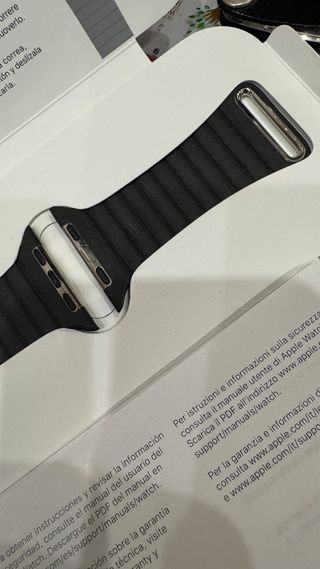 Cinturino Apple Watch Nero in Pelle L originale nuovo
