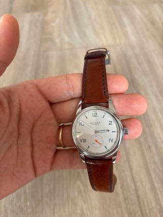 NOMOS Club 38mm Reloj Marrón/Plateado