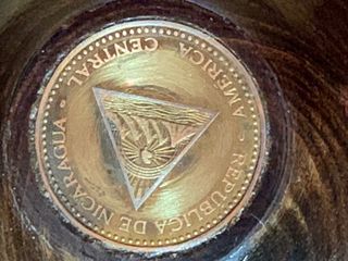 Posacenere in radica bicolore pregiata