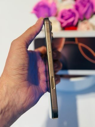 iPhone 16 Pro Max 256 - LEGGERE TUTTO