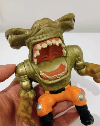 Street Shark Action Figure Jet Pack Mattel