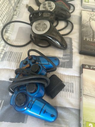 Videogiochi e controller per console PS2 e PC