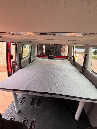 Volkswagen  Caravelle 2016