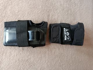 Monopatín con protecciones Killer Pads 187