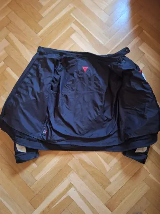 Cazadora Dainese Verano Negra y Blanca