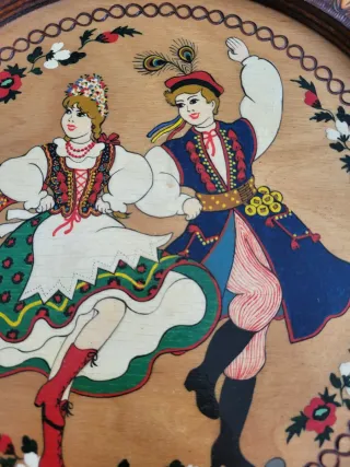 Piatto decorativo in legno