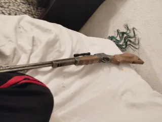 Vendo.una.pistola.nueba