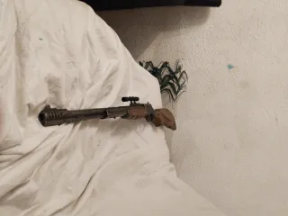 Vendo.una.pistola.nueba