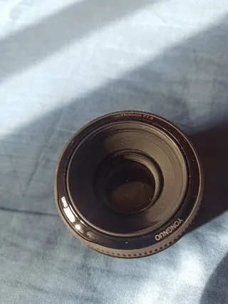 Yongnuo YN 50mm F / 1.8 AF/MF Montura EF.